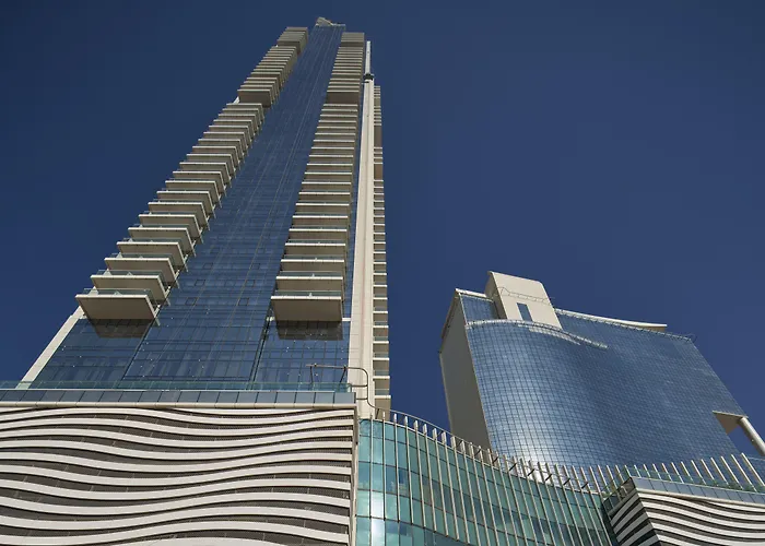 Novotel Jumeirah Village Triangle